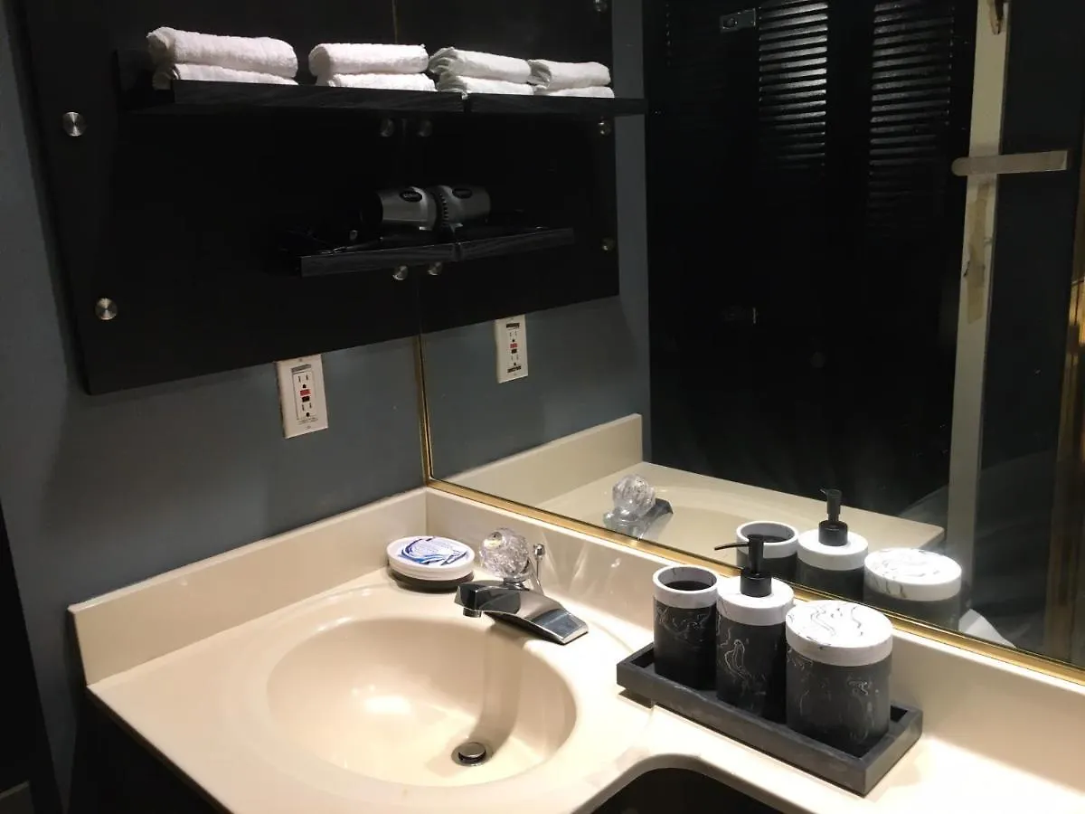 Style Basement Apartment Vancouver 0*,